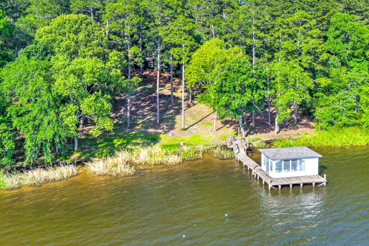 Lakefront Crockett Cabin With Boathouse And Kayaks! Villa Reynard Exterior photo